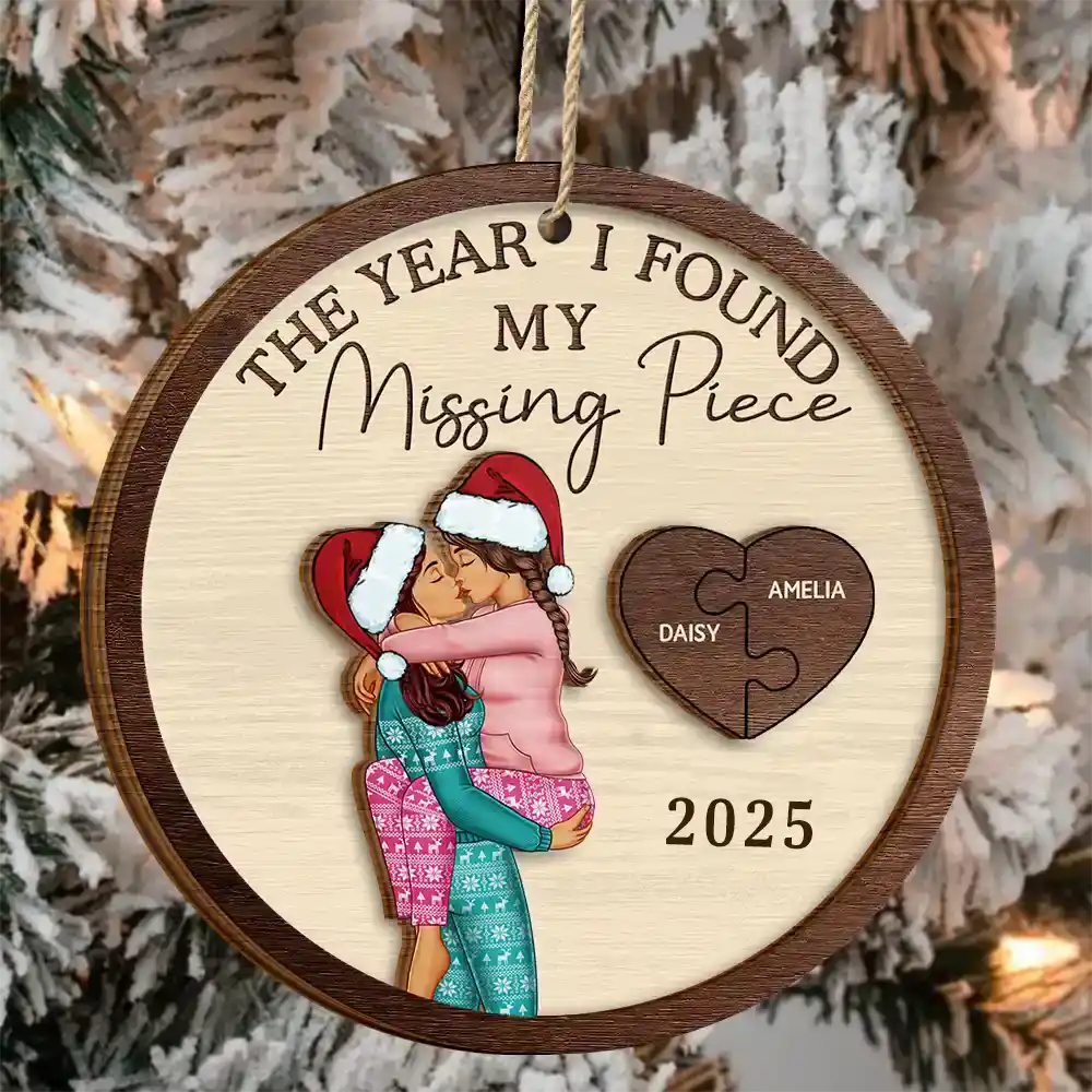 The Year I Found My Missing Piece Kissing Couples Same Gender  Personalized 2 Layered Wooden Ornament